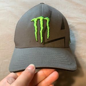 FOX / MONSTER - Hat - S/M